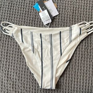 NEW O’Neill Sustainable Striped Bikini Bottoms